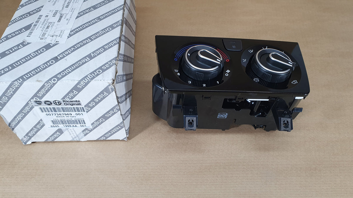 Commande de climatisation pour Fiat Ducato — 77367969 — vue 1