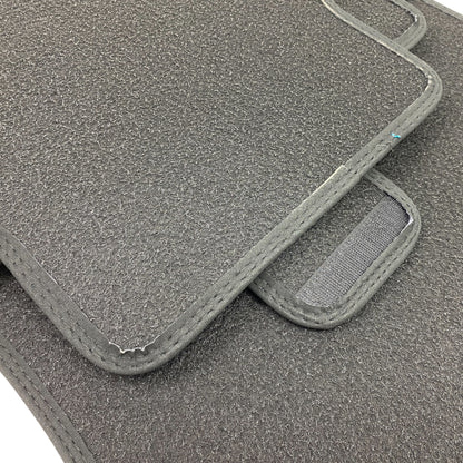 Pièce d'origine Tapis de sol en velours pour Renault Captur II 8201732826