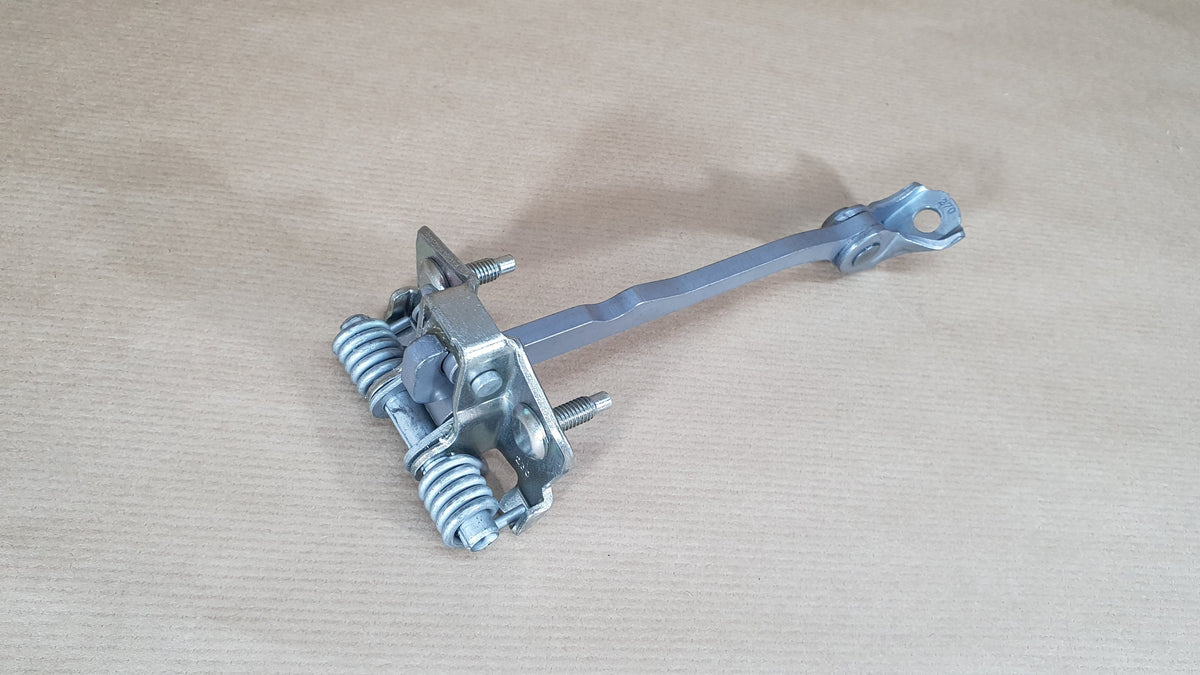 Arrêt de porte avant pour Renault Trafic III — 804300242R — vue 2