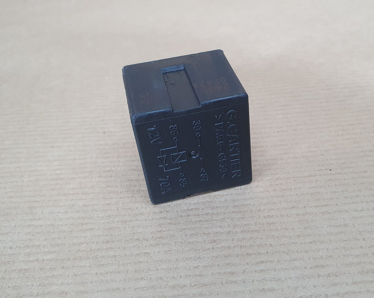 Relais électrique d’origine pour Dacia / Renault / Fiat — 8200333372 — vue 3