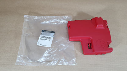 Cache de cosse positive de batterie pour Renault Master III — 8200463743 — vue 1