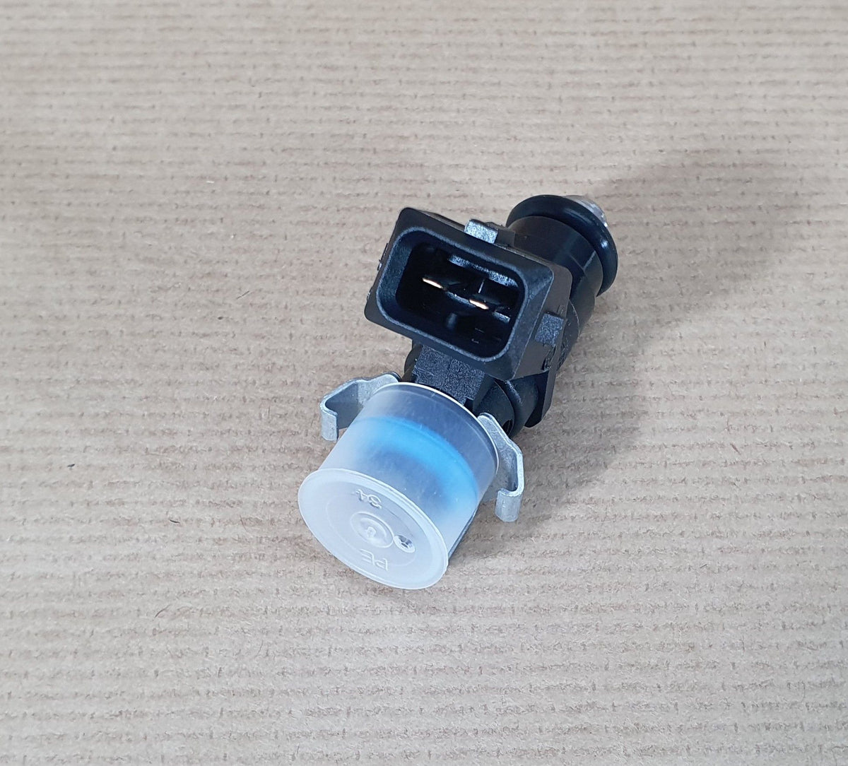 Injecteur pour Renault Clio III 1.4 16V — 8200505193 — vue 2