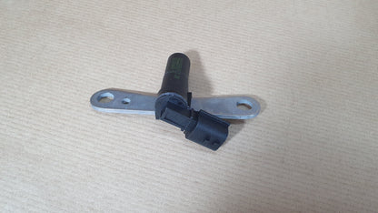 Capteur de position de vilebrequin pour Renault Clio II / III — 8200746497 — vue 2
