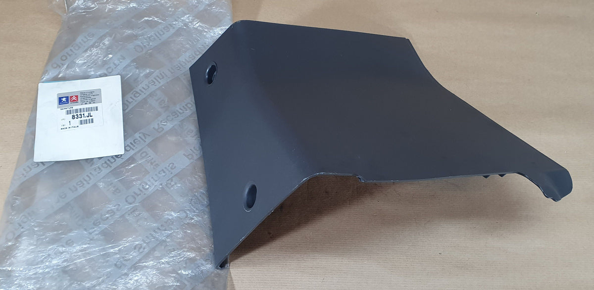 Garniture de montant de porte côté gauche pour Peugeot Boxer III — 8331.JL — vue 1