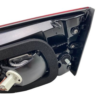 Pièce d'origine Feu arrière gauche pour Renault Talisman berline 265552154R