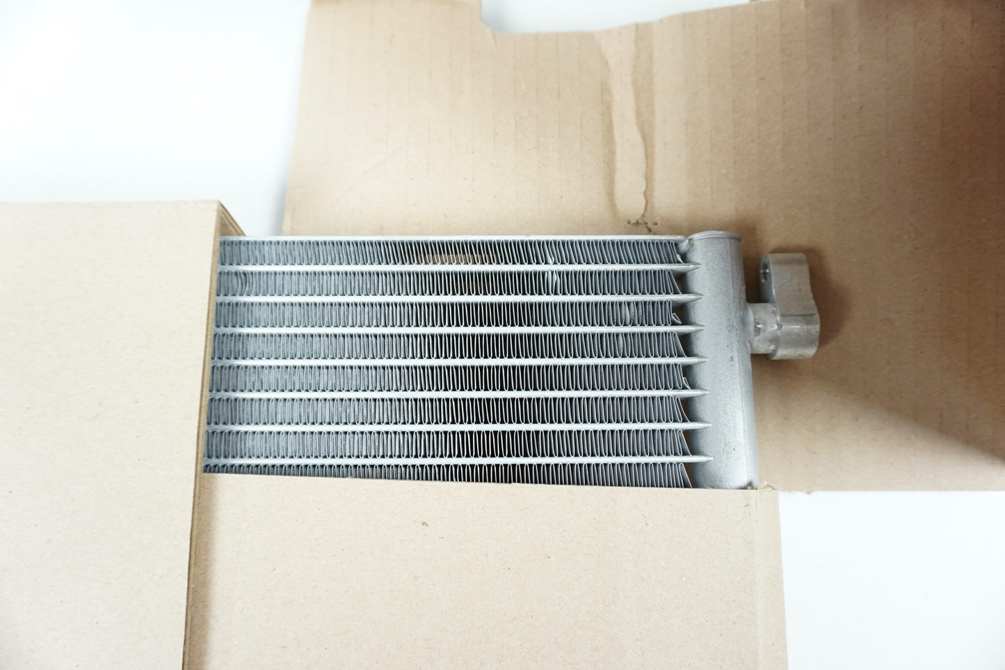 Pièce d'origine Condenseur de climatisation pour Fiat Punto II 8671017703