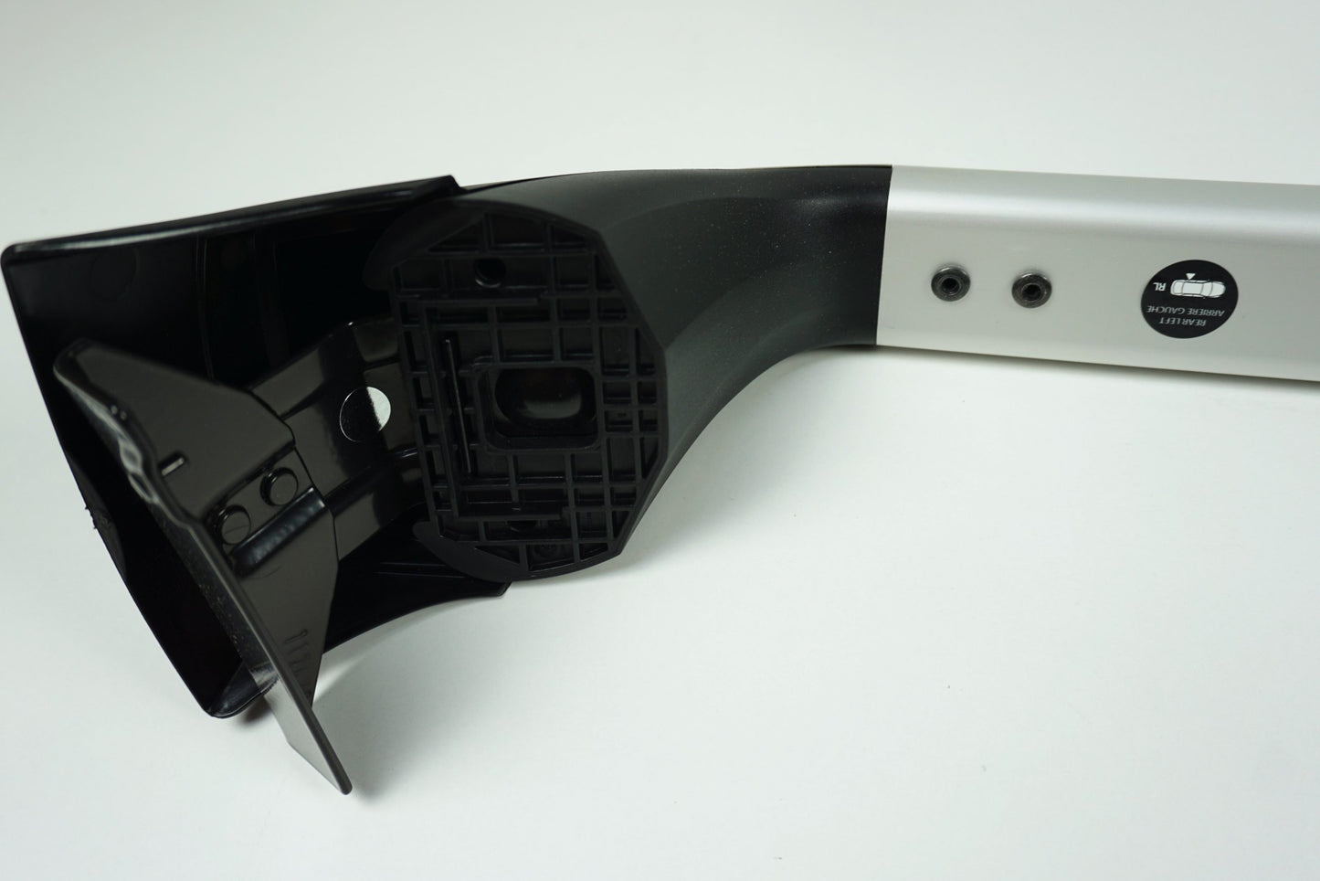 Pièce d'origine Jeu de rails de toit pour Renault Megane IV Grand Coupe 8201633736