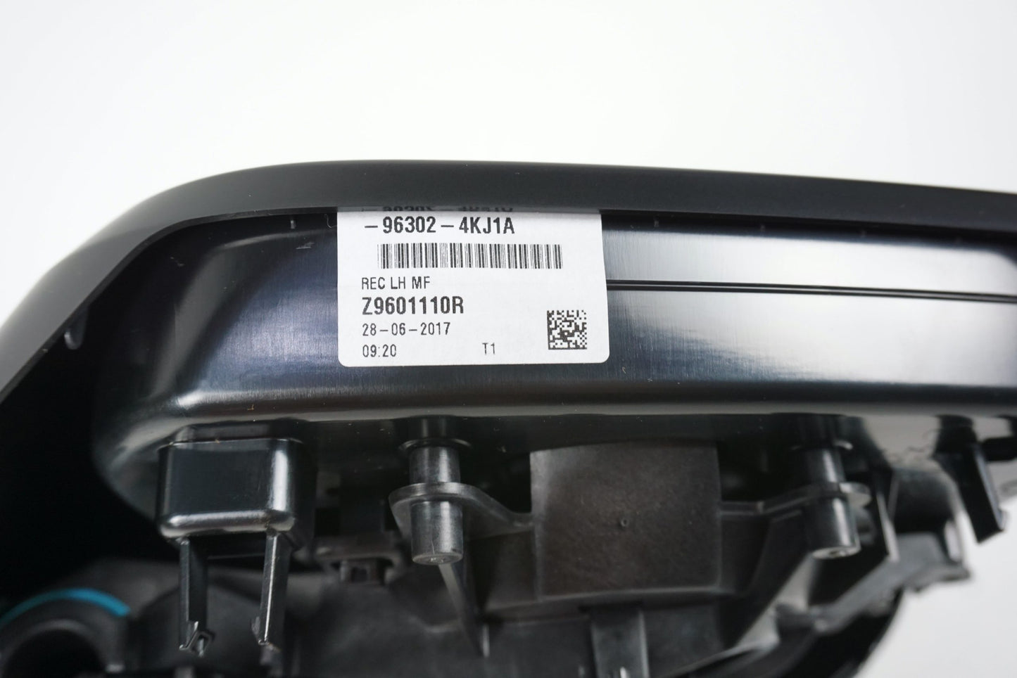 Pièce d'origine Rétroviseur extérieur gauche électrique pour Renault Alaskan 563024KJ1A