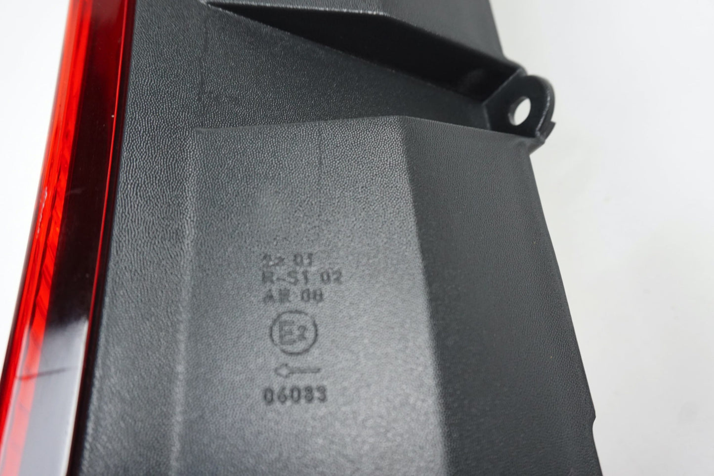 Pièce d'origine Feu arrière gauche pour Renault Kangoo II 8200419958