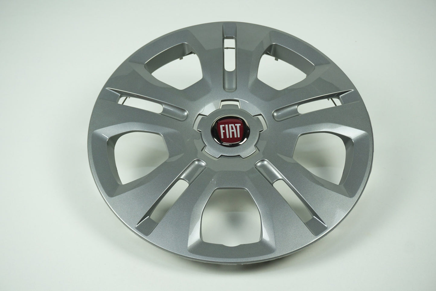 Pièce d'origine Enjoliveur pour Fiat Talento 403153987R