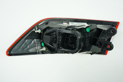 Pièce d'origine Feu arrière gauche pour Renault Clio IV 265553752R