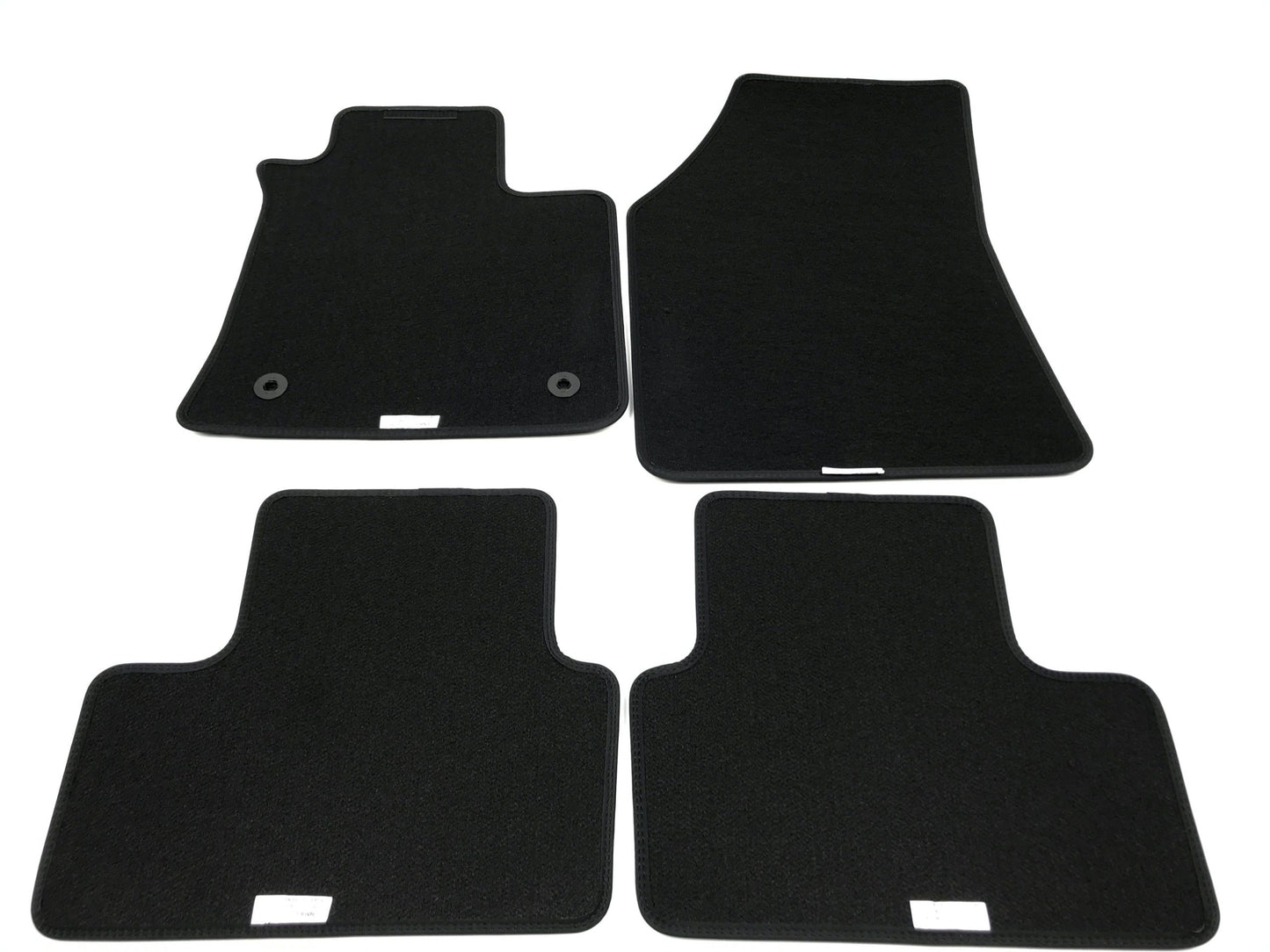Pièce d'origine Jeu de tapis de sol velours pour Renault Megane IV 8201687789