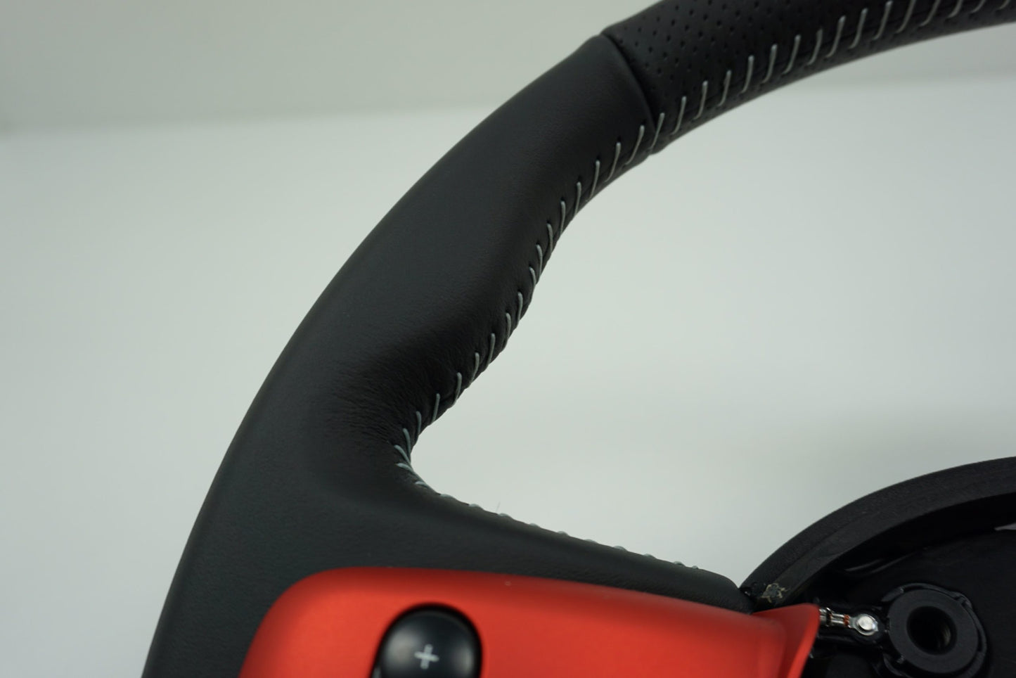 Pièce d'origine Volant pour Renault Twingo III 484008551R