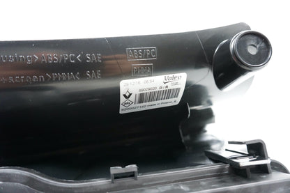 Pièce d'origine Feu arrière droit pour Renault Espace IV 8200027152