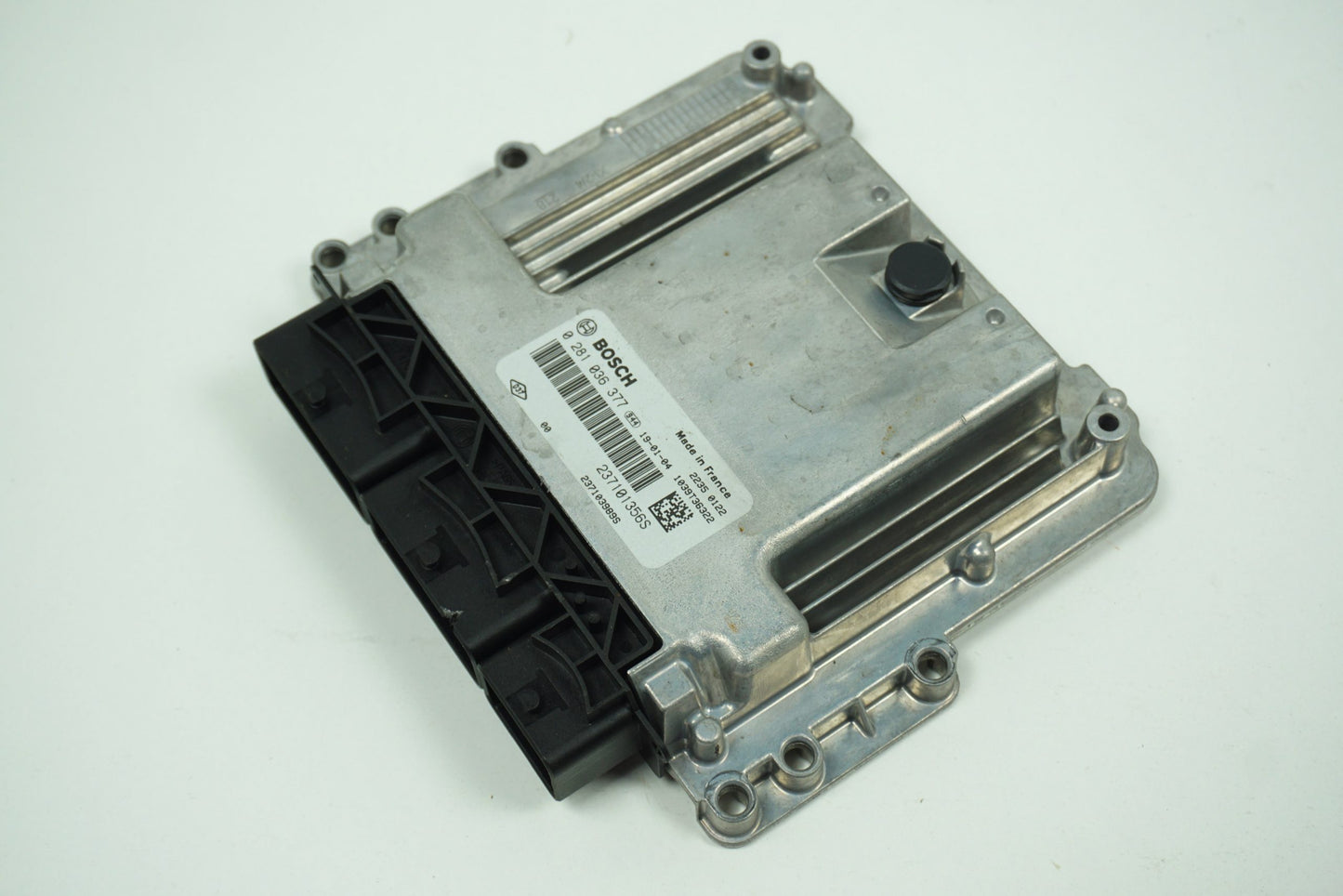 Pièce d'origine Calculateur moteur ECU pour Renault Trafic III 1.6 237101356S