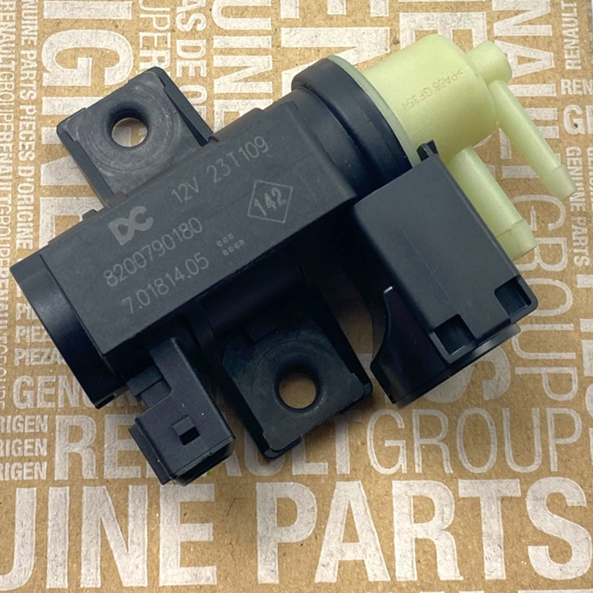 Vanne dépression neuf d'origine Renault Dacia Nissan Opel Fiat 8200790180