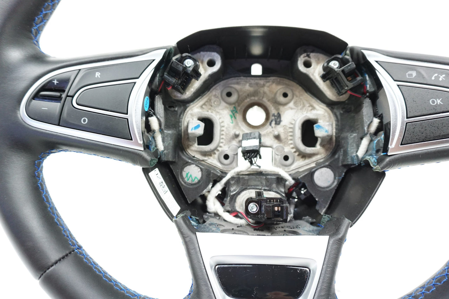 Pièce d'origine Volant en cuir pour Renault Kadjar 484004845R