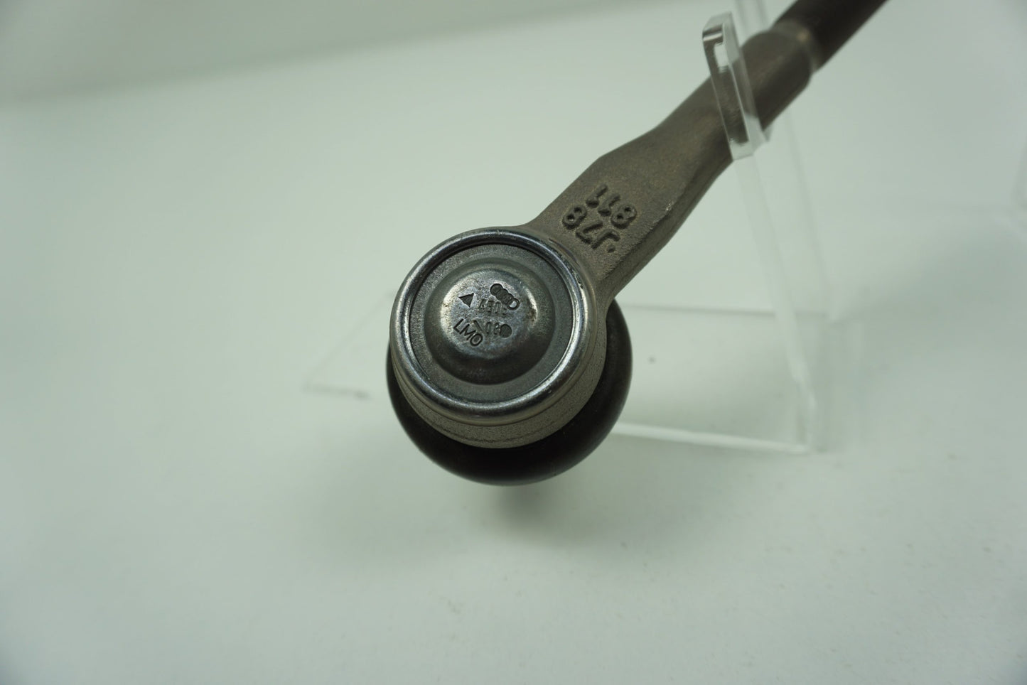 Pièce d'origine Rotule de direction pour Audi A8 D3 4E0419811E
