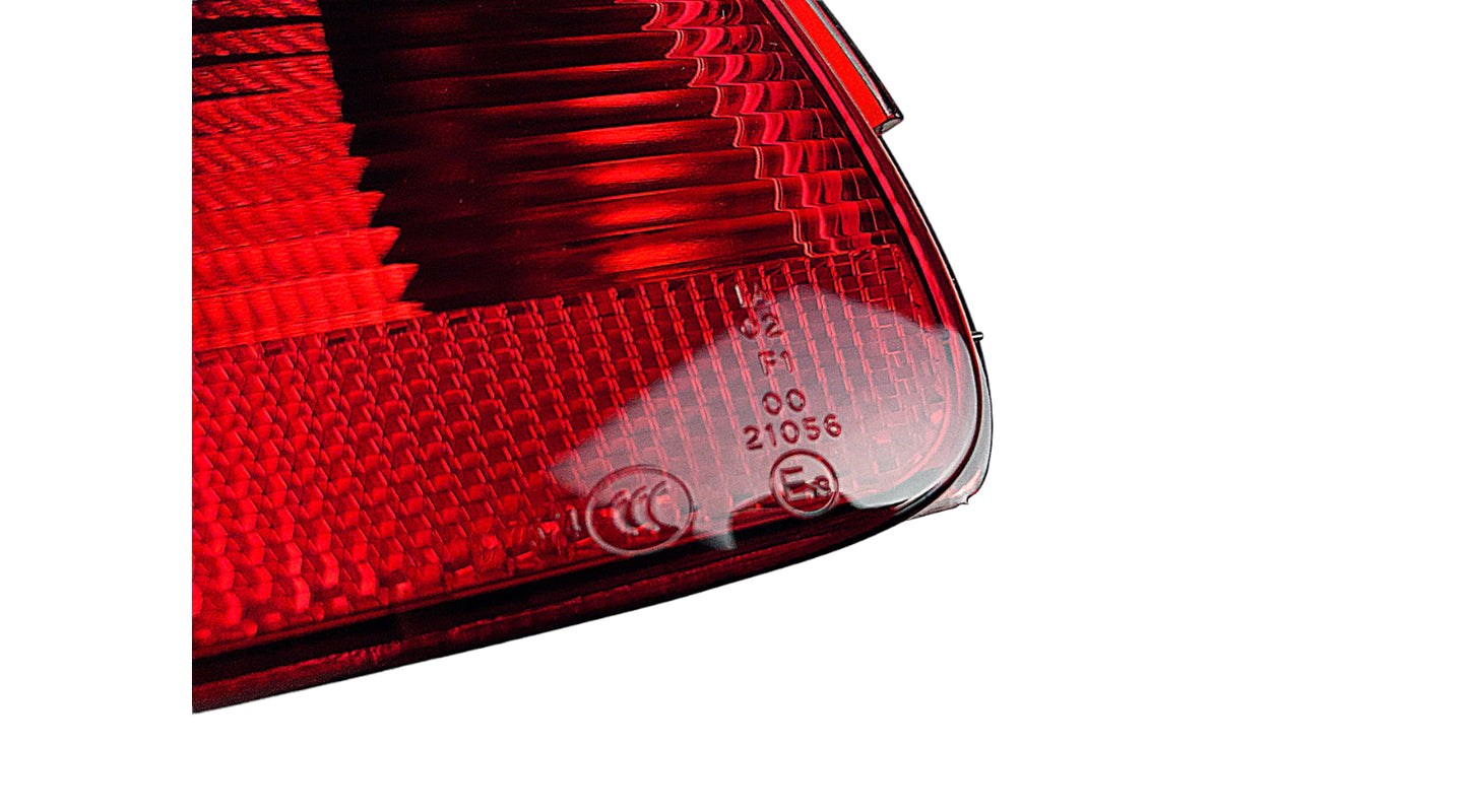 Pièce d'origine feu antibrouillard arrière gauche pour Renault Kadjar 265858137R