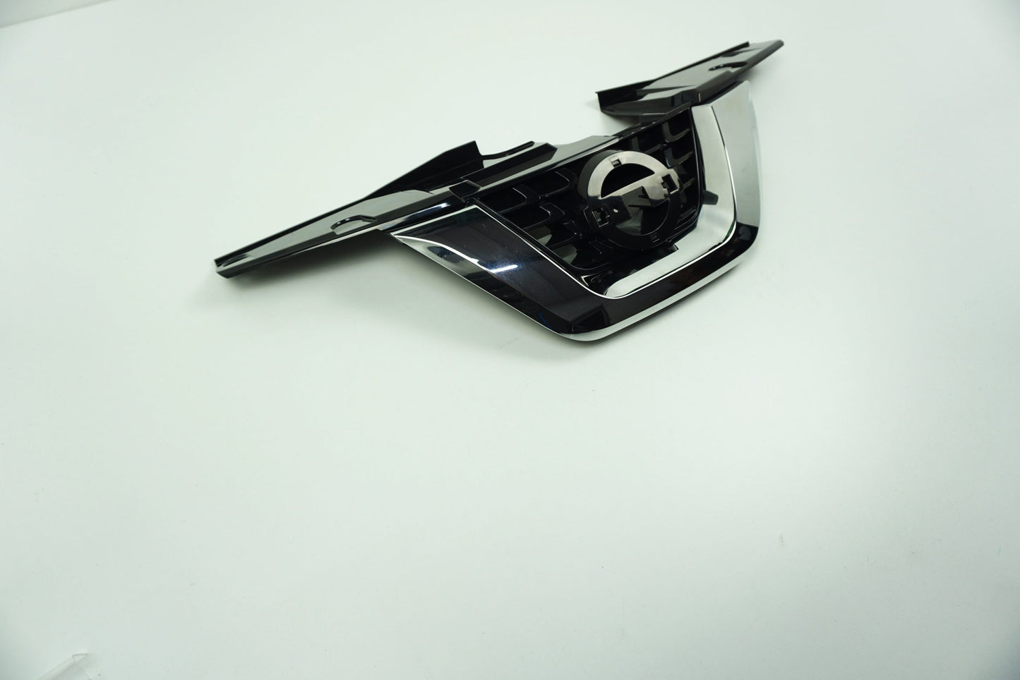Pièce d'origine Calandre pour Nissan Juke restylé 2015+ 62070BV83A