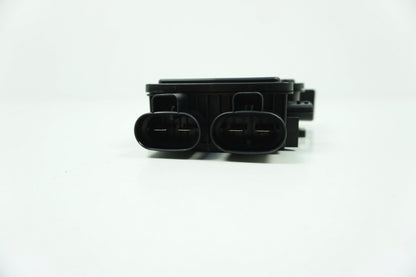 Pièce d'origine Boîtier de fusibles avec module de batterie pour Renault 243800002R