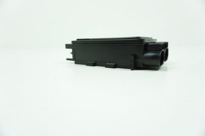Pièce d'origine Boîtier de fusibles avec module de batterie pour Renault 243800002R