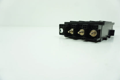 Pièce d'origine Boîtier de fusibles avec module de batterie pour Renault 243800002R