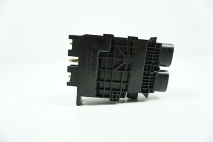 Pièce d'origine Boîtier de fusibles avec module de batterie pour Renault 243800002R
