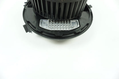 Pièce d'origine Pulseur d'air avec résistance pour Volkswagen Passat B8 Arteon 3Q1819021D