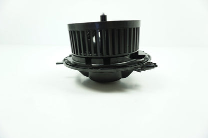 Pièce d'origine Pulseur d'air avec résistance pour Volkswagen Passat B8 Arteon 3Q1819021D