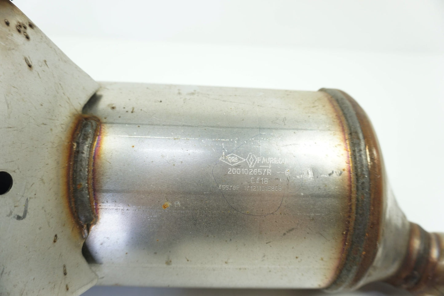 Pièce d'origine Système SCR AdBlue avec filtre à particules DPF pour Renault Master III 200102657R