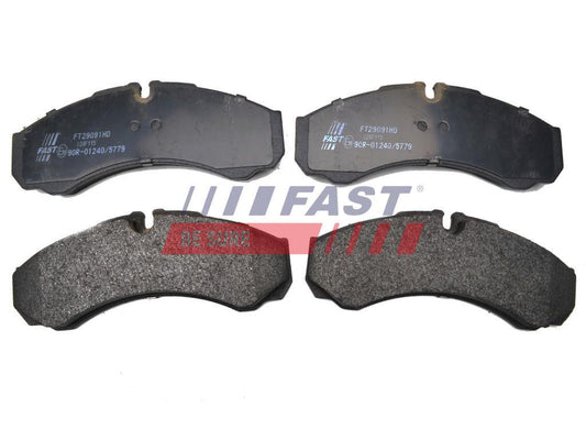 PLAQUETTES DE FREIN IVECO DAILY 00> AVANT SANS CAPTEUR 29L / 35C / 35S / 40C / 50C.