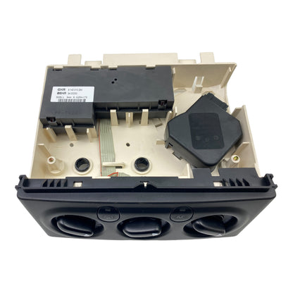 Pièce d'origine Commande de climatisation avec écran pour Renault Laguna I 7701047917