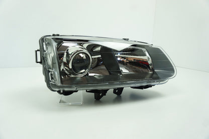 Pièce d'origine Phare xénon avant droit pour Renault Safrane II 7700411206