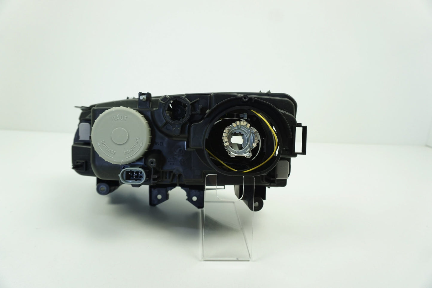 Pièce d'origine Phare xénon avant droit pour Renault Safrane II 7700411206