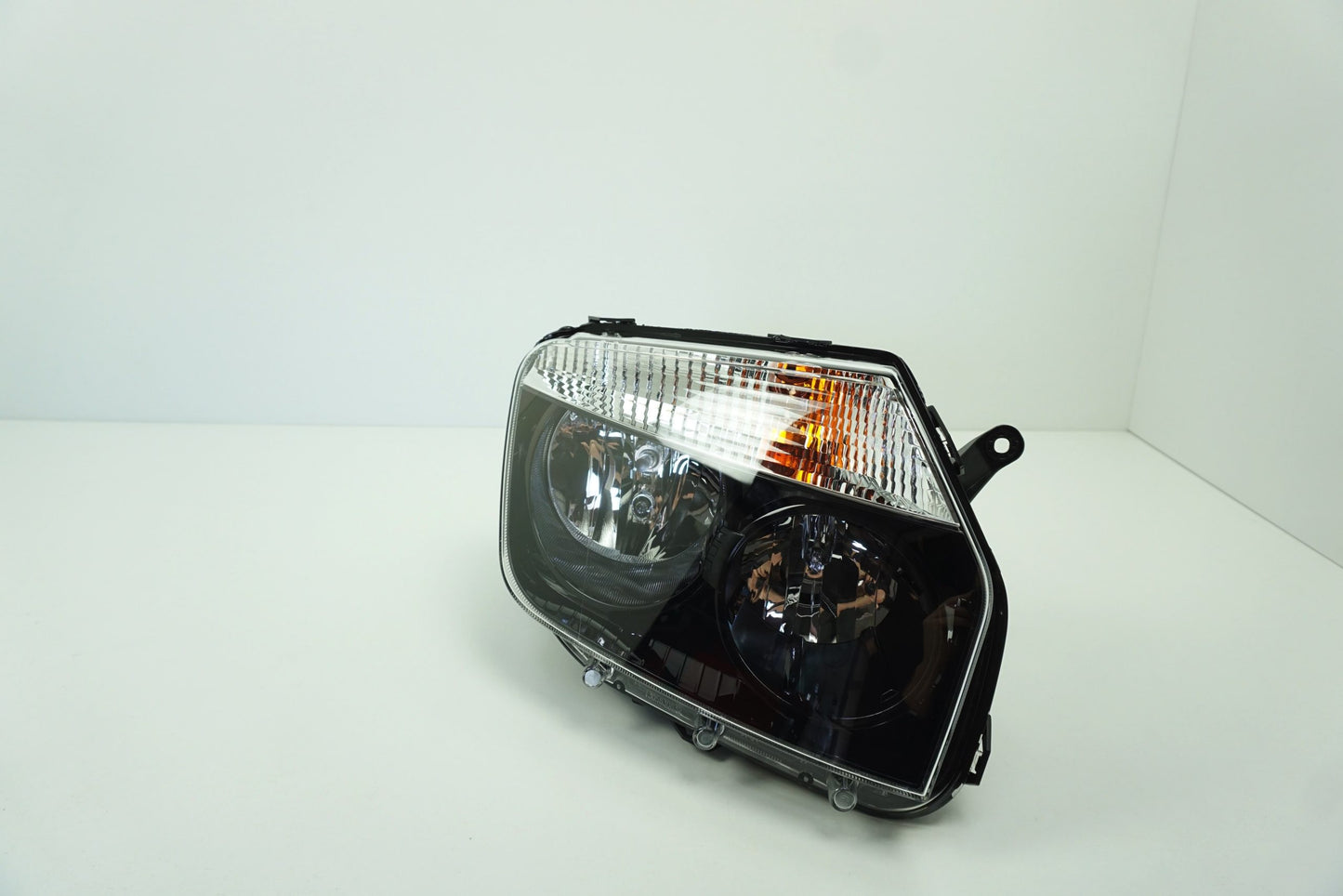Pièce d'origine Phare avant droit pour Dacia Duster 260103738R