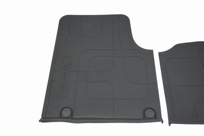 Pièce d'origine Tapis de sol en caoutchouc pour Opel Vivaro B 95599414