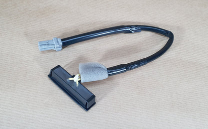 Bouton d’ouverture de coffre pour Renault Koleos — 906068795R — vue 2