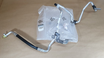 Conduite de climatisation pour Renault Trafic III 1.6dCi — 924807649R — vue 1