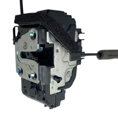 Pièce d'origine serrure de porte arrière gauche pour Renault Koleos II 825030470R