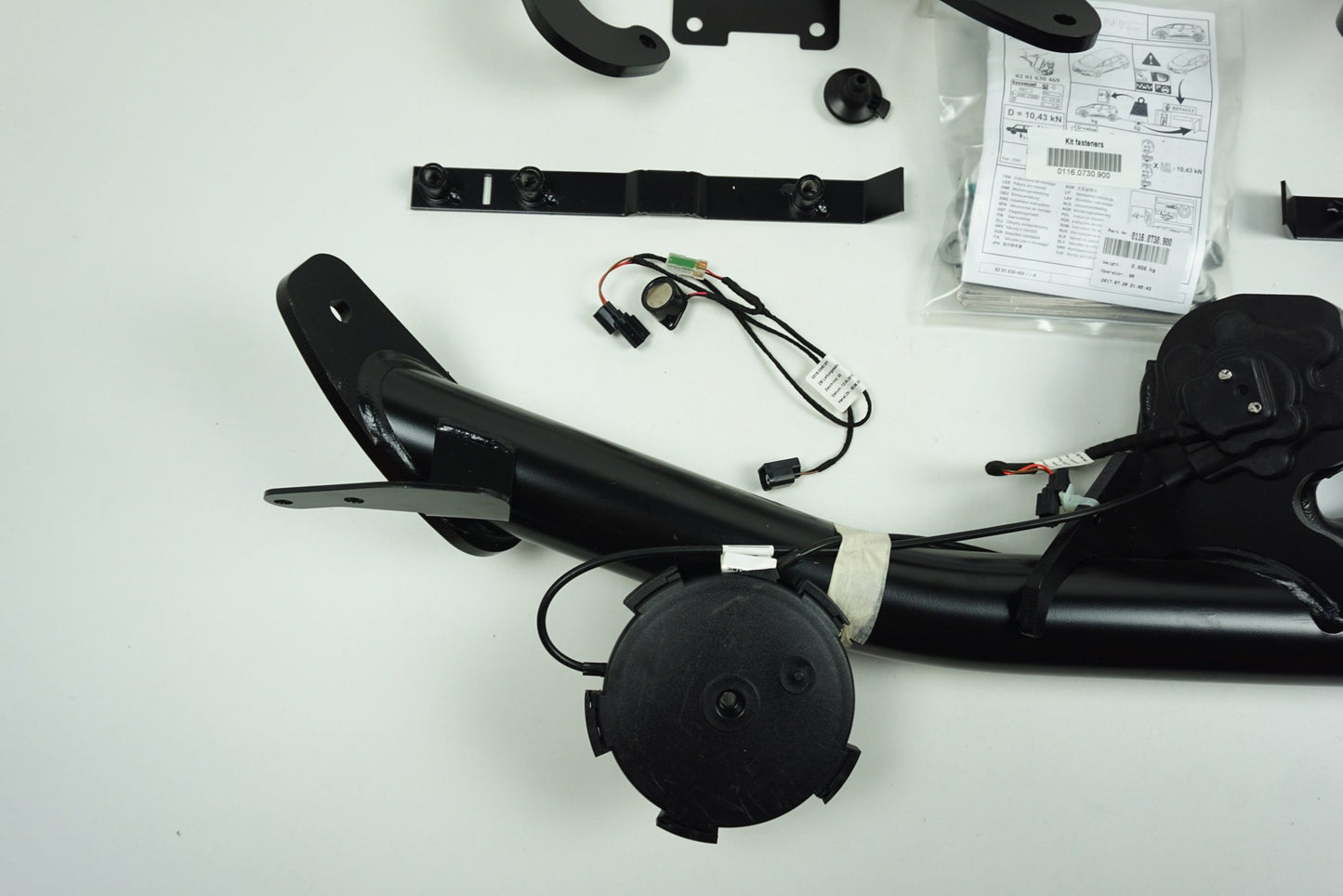 Pièce d'origine Attelage rabattable pour Renault Scenic IV 8201630469