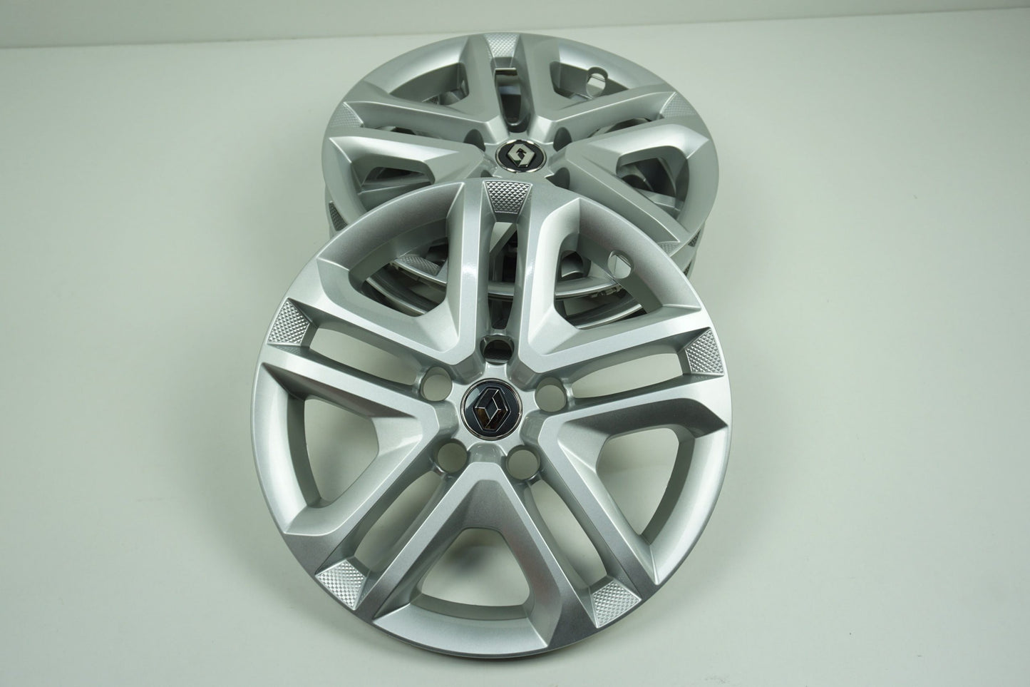 Pièce d'origine Enjoliveur pour Renault Megane IV 403154960R