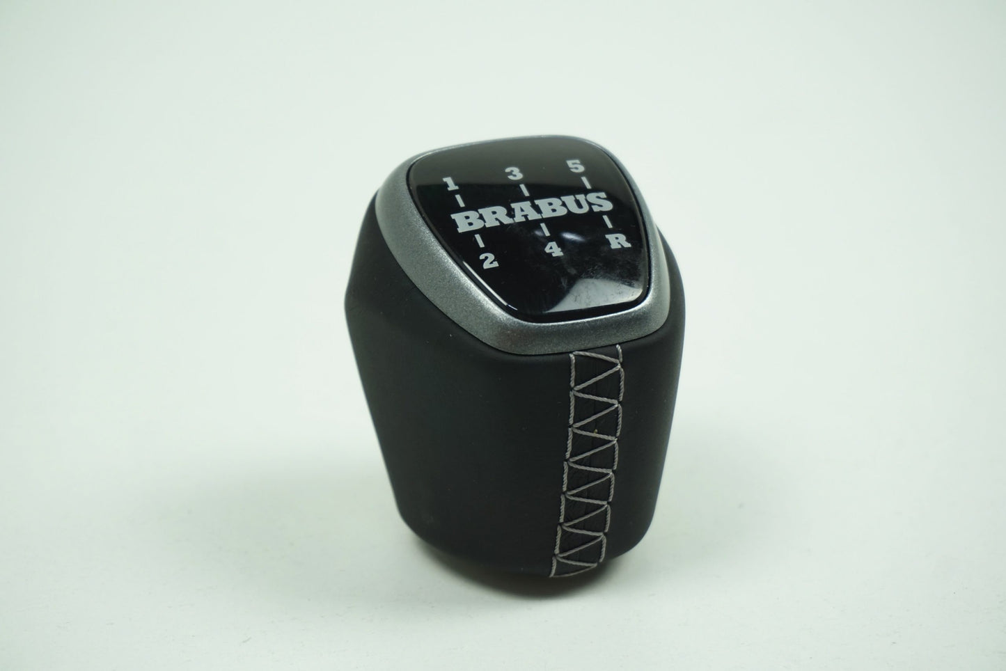 Pièce d'origine Pommeau de levier de vitesse pour Smart Brabus W01657
