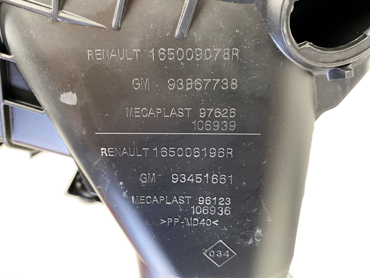 Pièce d'origine Boîtier de filtre à air pour Fiat Talento 165009078R