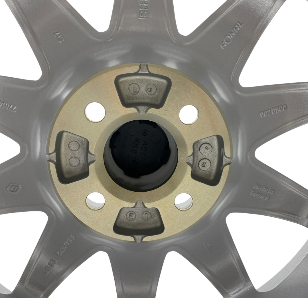 Pièce d'origine Jante alliage 15 pouces pour Renault 7701410815
