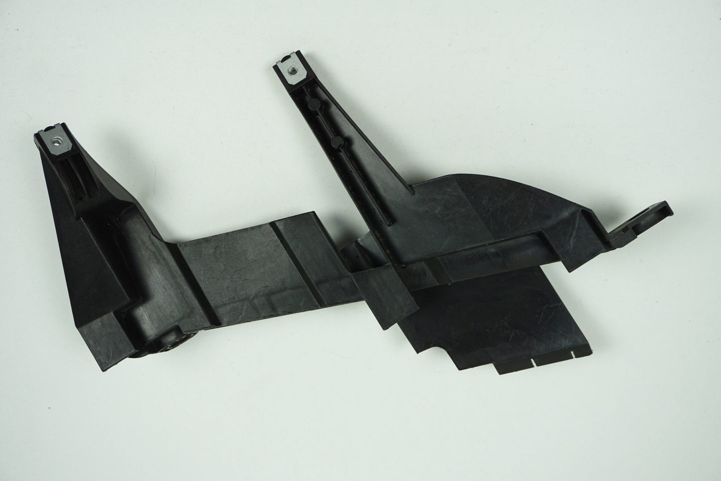 Pièce d'origine Support de phare droit pour BMW X3 E83 1301073025R