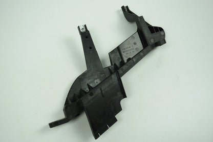 Pièce d'origine Support de phare droit pour BMW X3 E83 1301073025R