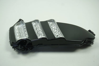 Pièce d'origine Feu de jour LED DRL droit pour Peugeot 508 RXH 9676557680