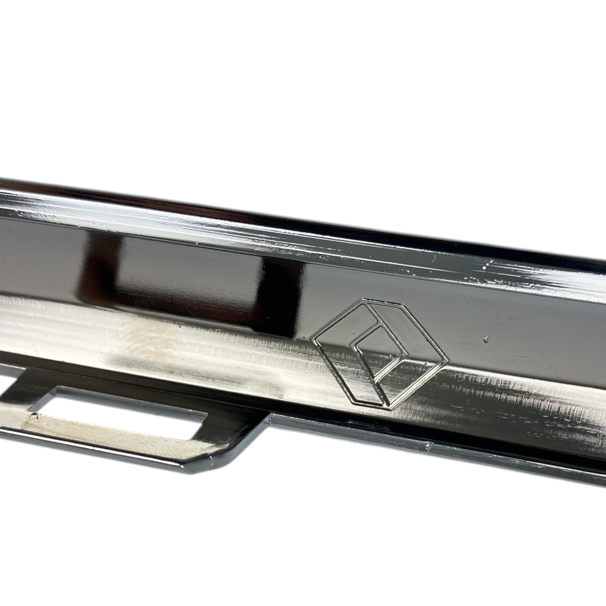 Pièce d'origine baguette chromée de porte avant droite pour Renault Captur I 801867830R.