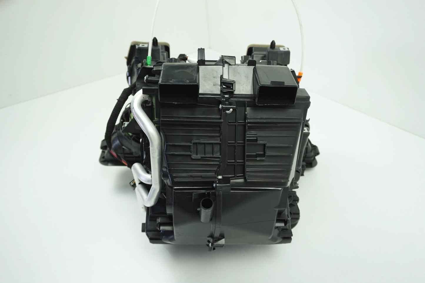Pièce d'origine Radiateur de chauffage échangeur thermique pour Renault Trafic III Opel Vivaro Fiat Talento NV300 272707901R